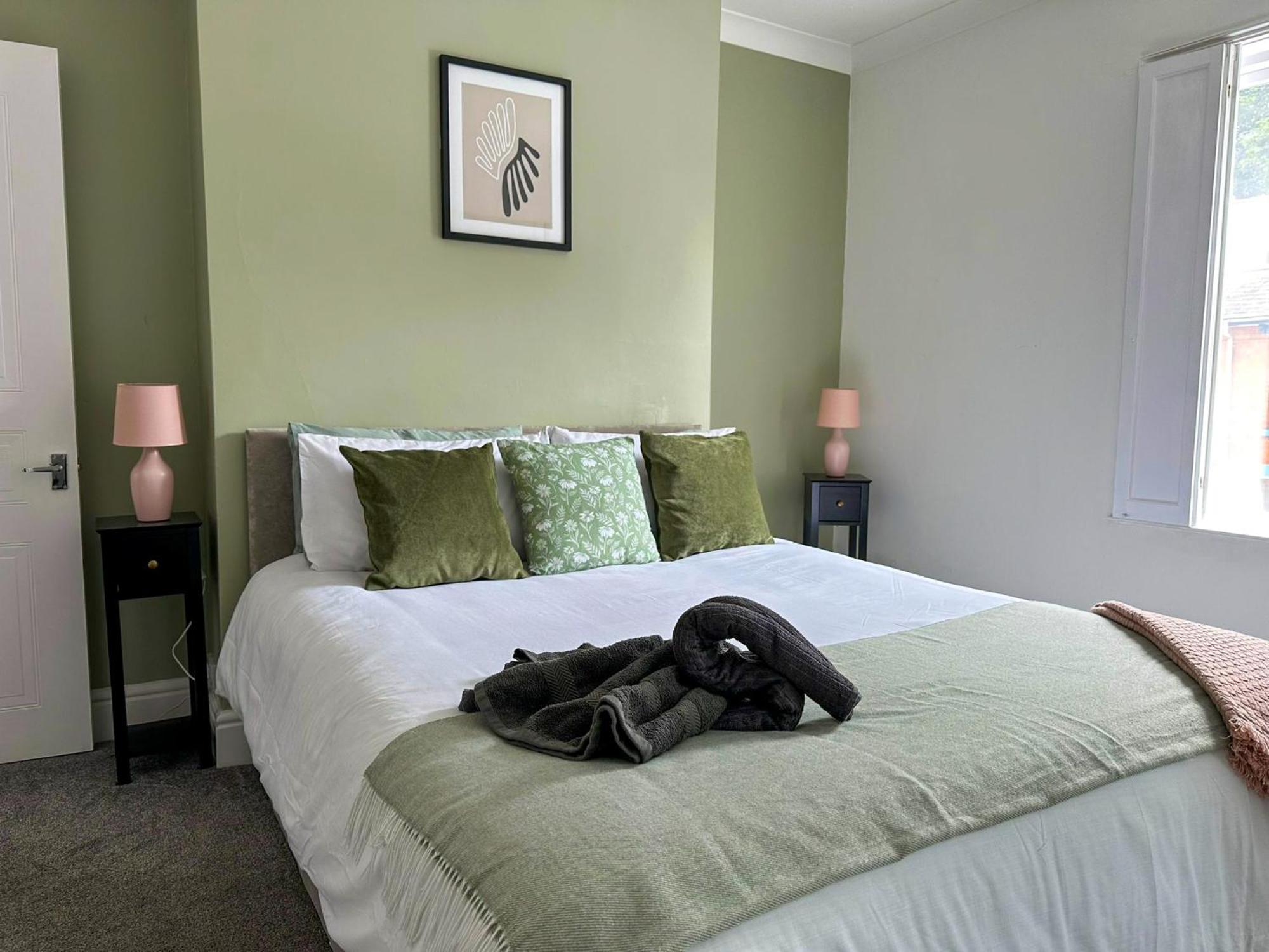 Cecil House - Stylish 2-Bed, Sleeps 5 Guests, Free Parking, Close To Cathedral, Bars & Restaurants Lincoln Exterior photo