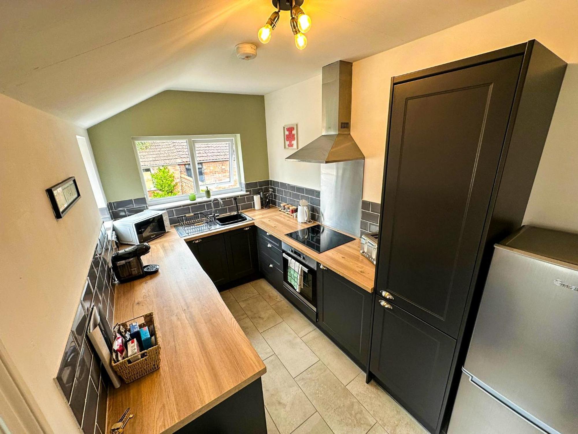 Cecil House - Stylish 2-Bed, Sleeps 5 Guests, Free Parking, Close To Cathedral, Bars & Restaurants Lincoln Exterior photo