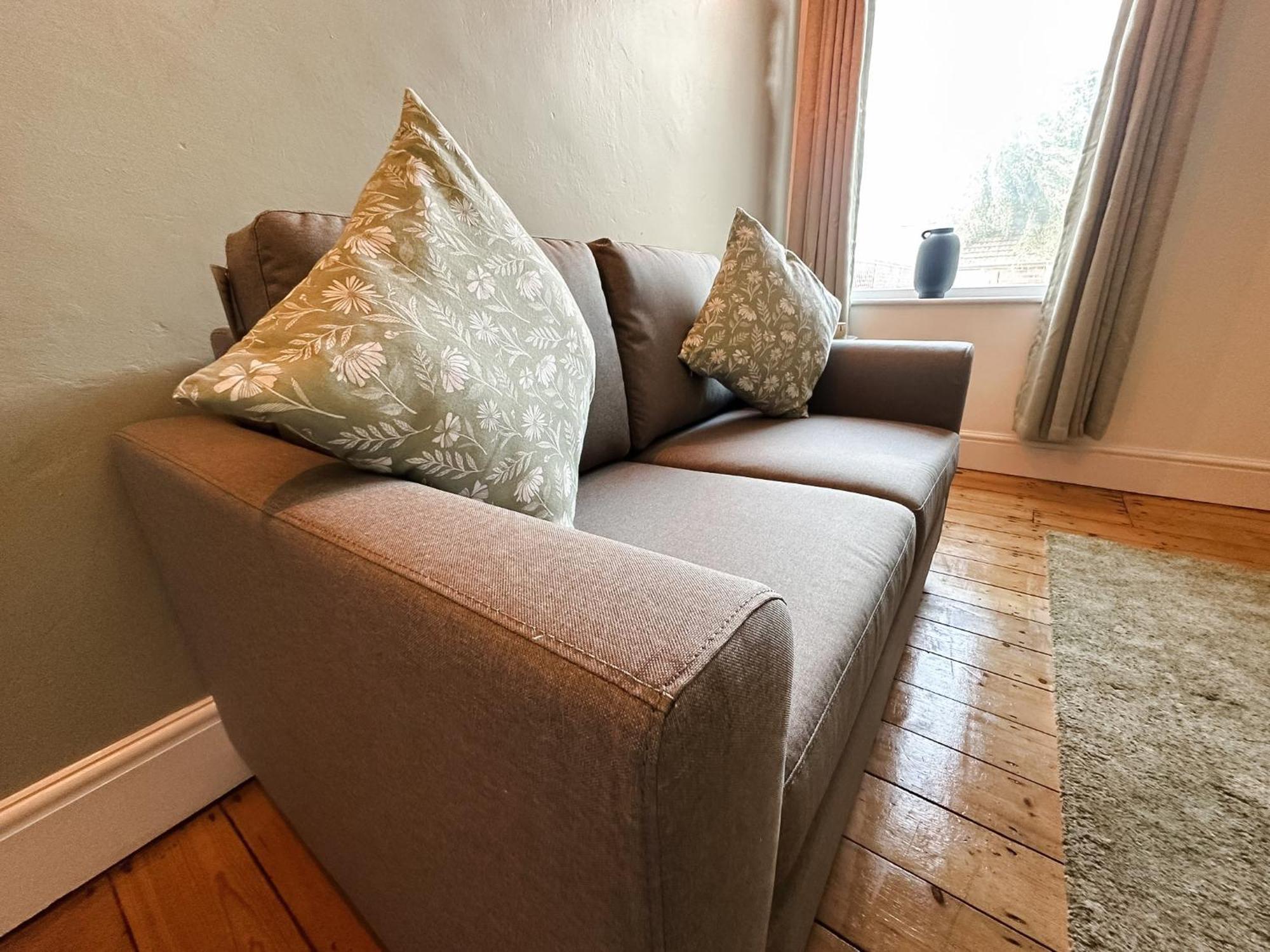 Cecil House - Stylish 2-Bed, Sleeps 5 Guests, Free Parking, Close To Cathedral, Bars & Restaurants Lincoln Exterior photo